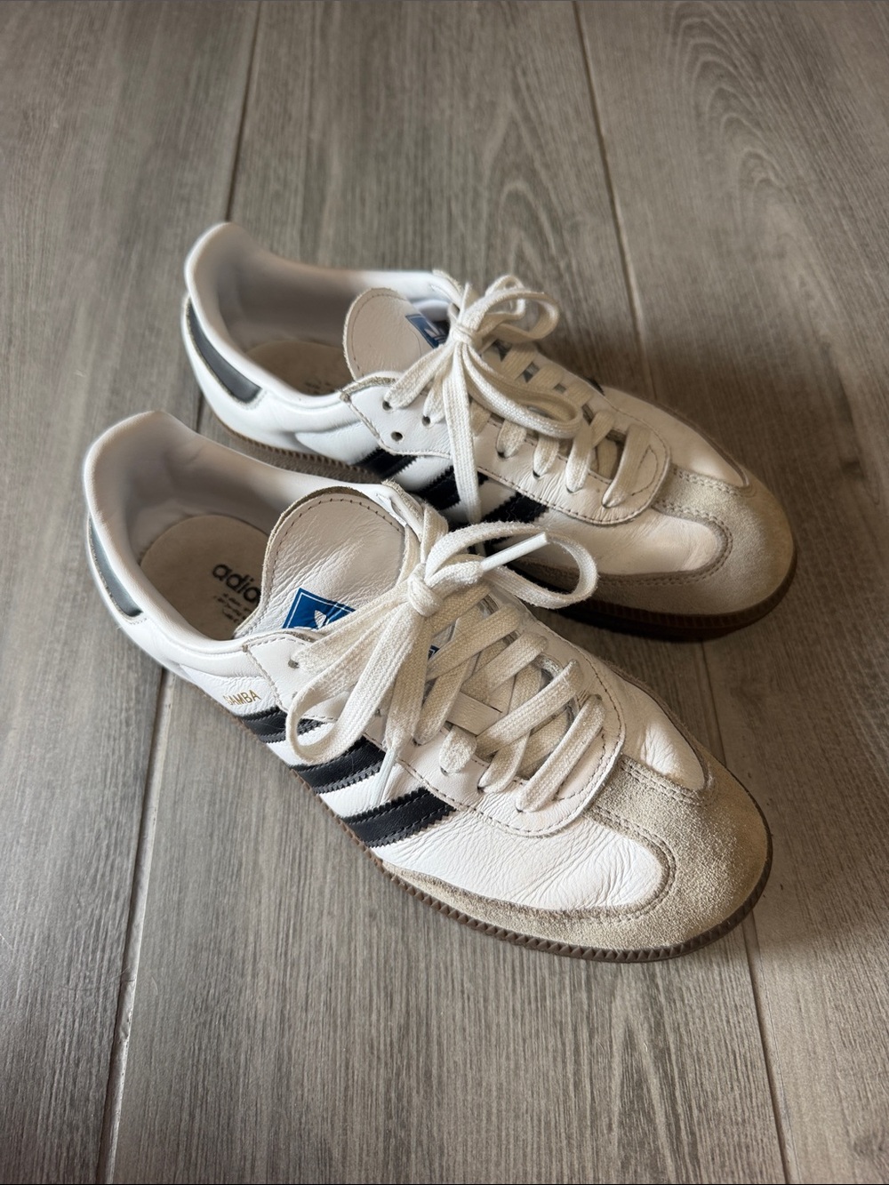 Adidas Sambas